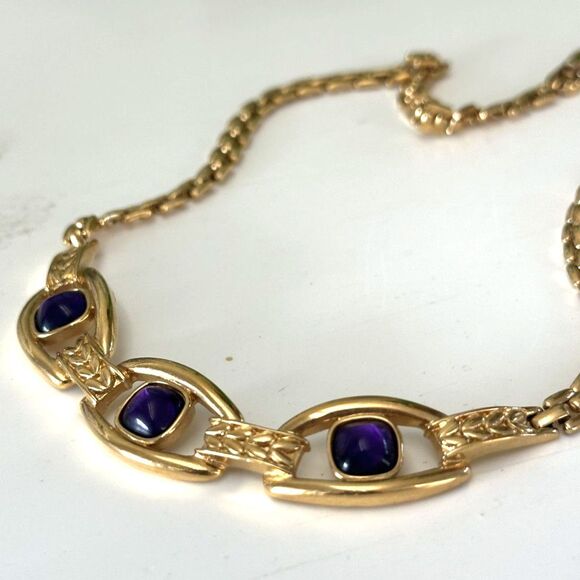 TRIFARI™ Gold Tone with Purple Cabochons Necklace 17 inch - Picture 4 of 7